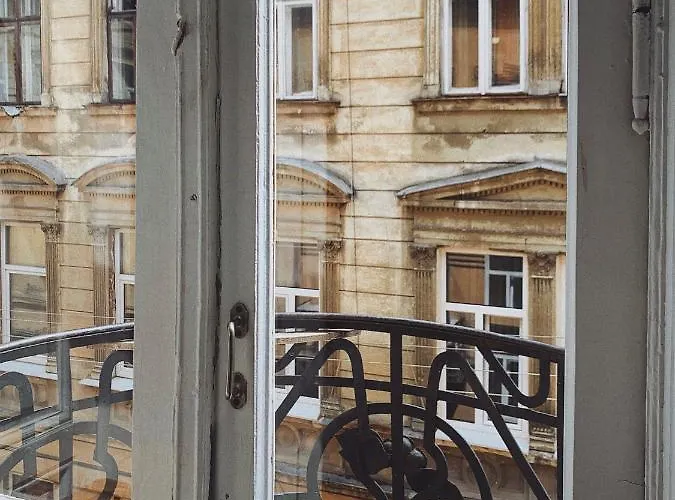 Loft Lägenhetshotell 3*